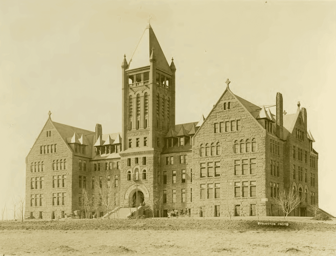 Loretto Commons